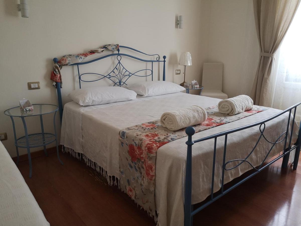 La Camelia B&B Messina Exterior foto